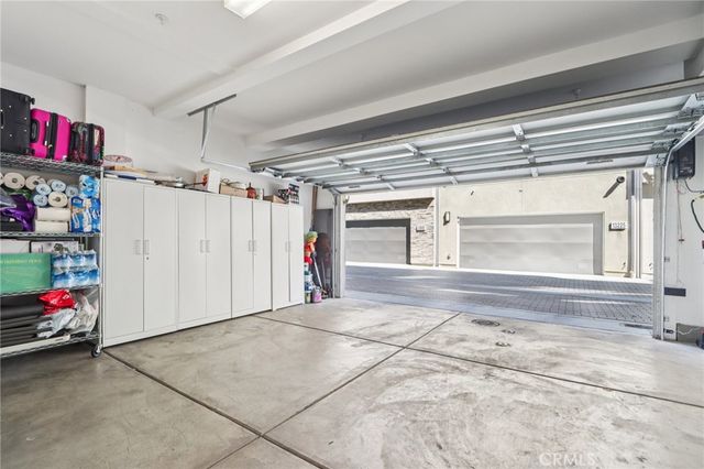 13225 Victory Boulevard, Valley Glen, CA 91401