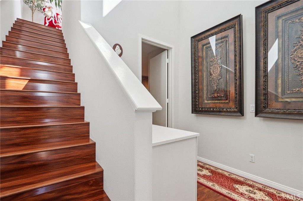 Image 10 of property listing at 13225 Victory Boulevard, Valley Glen, CA 91401