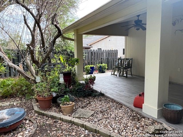 1216 Mockingbird, Pleasanton, TX 78064