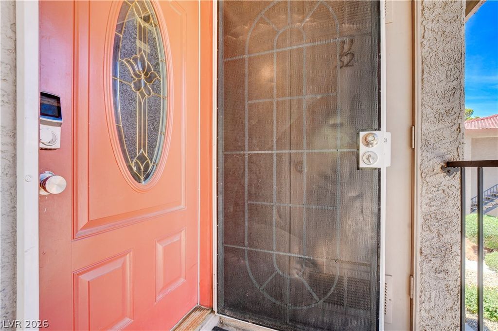 5576 West Rochelle Avenue 32D, Las Vegas, NV 89103 — photo 5