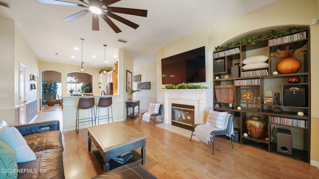 9453 HUNSTON MILL Lane, Jacksonville, FL 32244