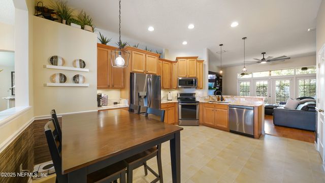 9453 HUNSTON MILL Lane, Jacksonville, FL 32244