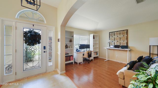 9453 HUNSTON MILL Lane, Jacksonville, FL 32244