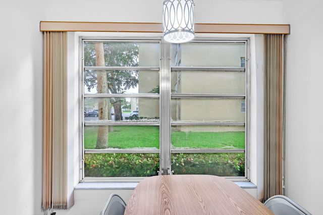 5940 NW 64th Avenue, Tamarac, FL 33319