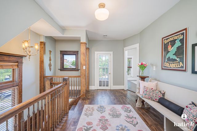 427 James Avenue Se, City Of Grand Rapids, MI 49503