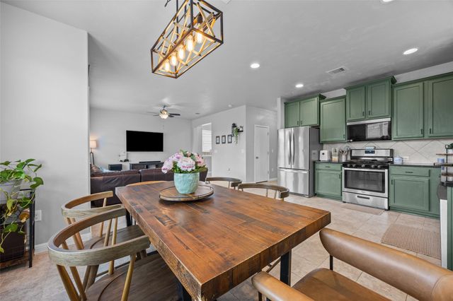 230 Eagle Brook LN, Buda, TX 78610