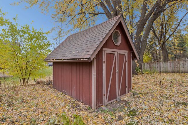 20856 Iran Avenue, Lakeville, MN 55044