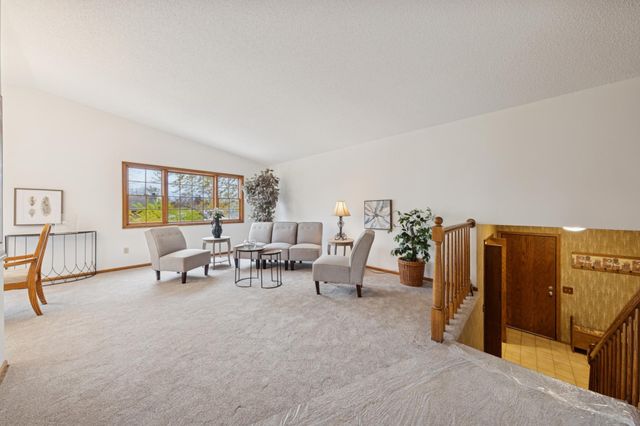 20856 Iran Avenue, Lakeville, MN 55044