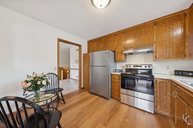 20856 Iran Avenue, Lakeville, MN 55044