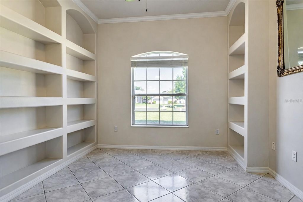 Image 8 of property listing at 6002 RENAISSANCE COURT, St Cloud, FL 34772