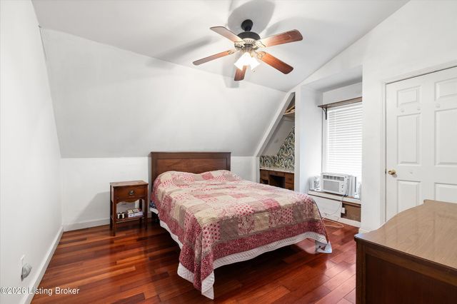 1405 Robertson Dr, Crestwood, KY 40014