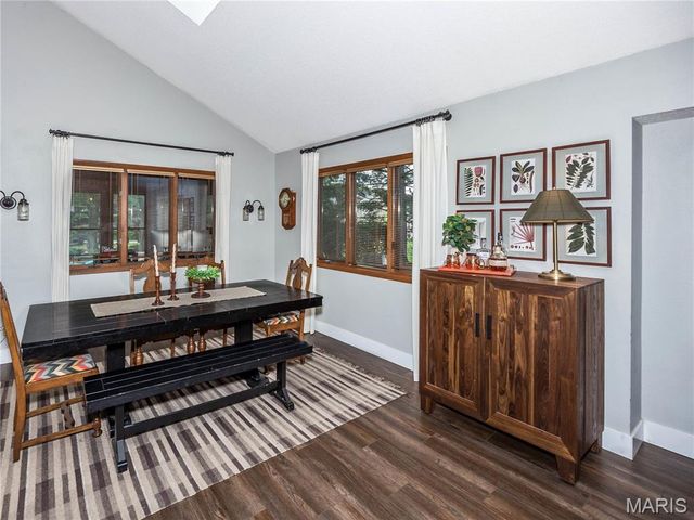 7 Ginger Meadow Court, Glen Carbon, IL 62034