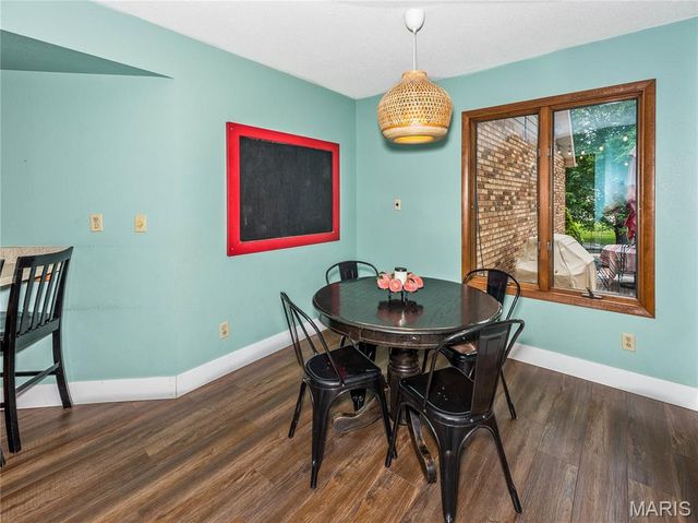 7 Ginger Meadow Court, Glen Carbon, IL 62034
