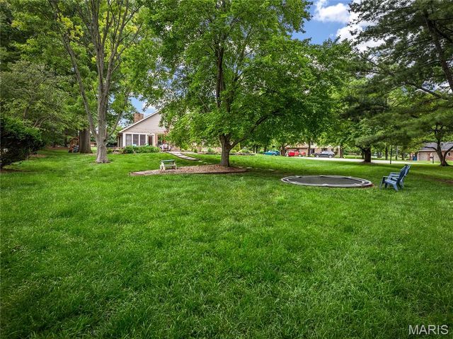7 Ginger Meadow Court, Glen Carbon, IL 62034