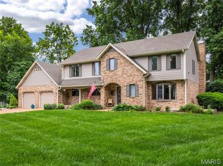 7 Ginger Meadow Court, Glen Carbon, IL 62034
