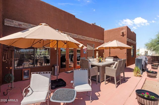 27306 N 219th Avenue, Wittmann, AZ 85361