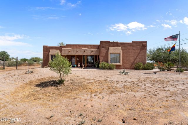 27306 N 219th Avenue, Wittmann, AZ 85361