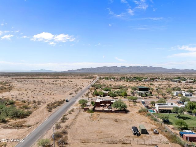 27306 N 219th Avenue, Wittmann, AZ 85361