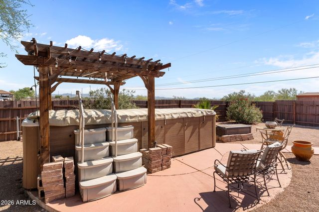 27306 N 219th Avenue, Wittmann, AZ 85361