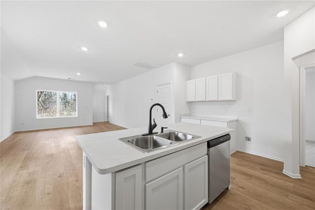 704 NE 103rd Street, Oklahoma City, OK 73131