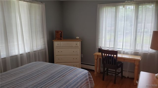 663 Cayuga Drive, Lewiston, NY 14092