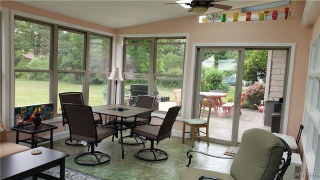 663 Cayuga Drive, Lewiston, NY 14092