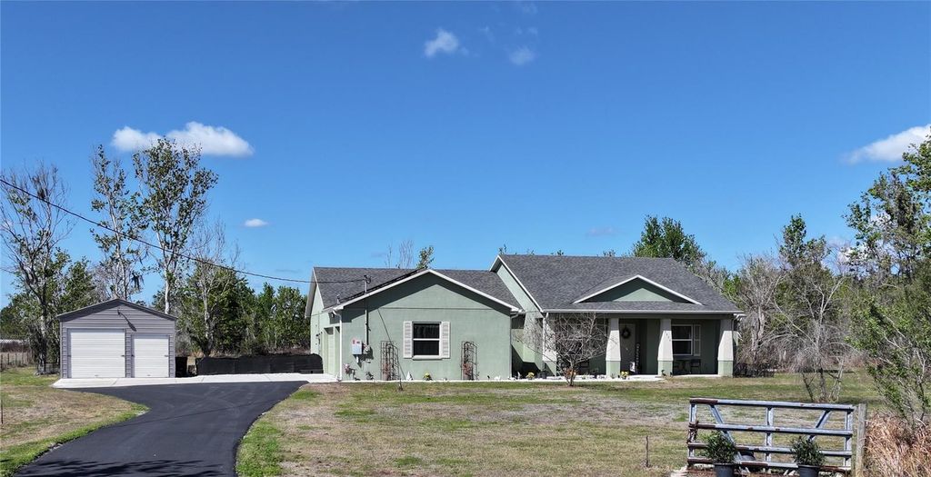 2034 TRAIL CUT ROAD, Polk City, FL 33868