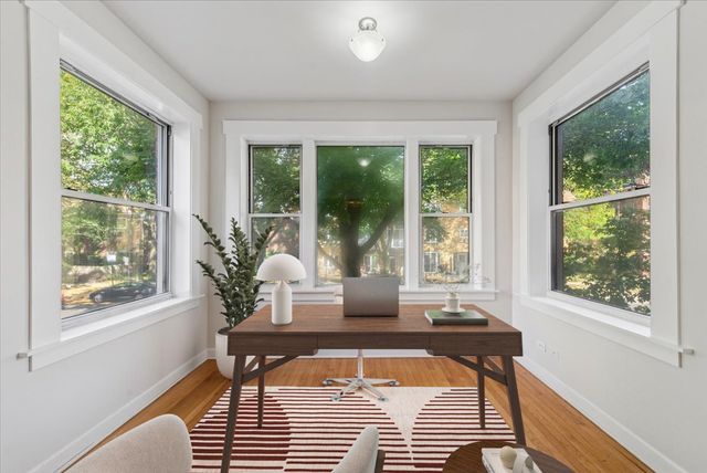 1515 W Pratt Boulevard 1, Chicago, IL 60626