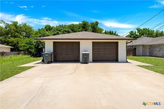 1006 W Avenue B, Copperas Cove, TX 76522