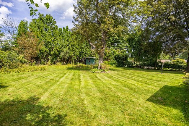 2104 Penfield Road, Penfield, NY 14526