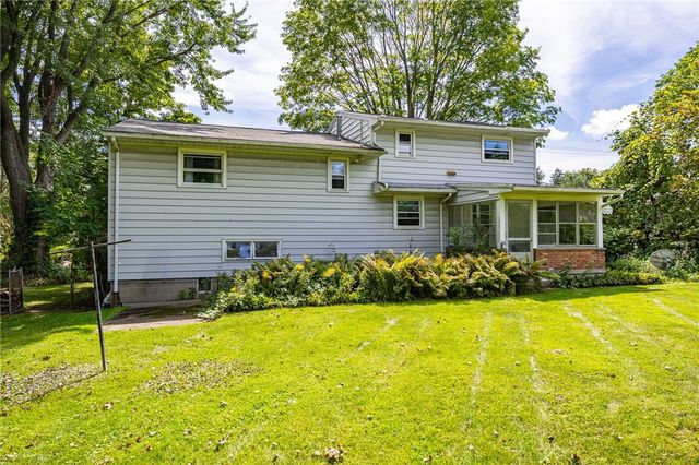 2104 Penfield Road, Penfield, NY 14526