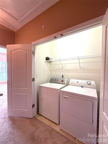 8636 Beaver Creek Drive, Charlotte, NC 28269