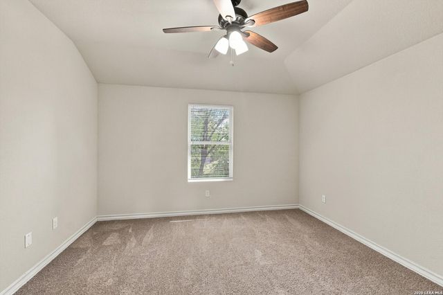6950 LAKEVIEW DR, San Antonio, TX 78244