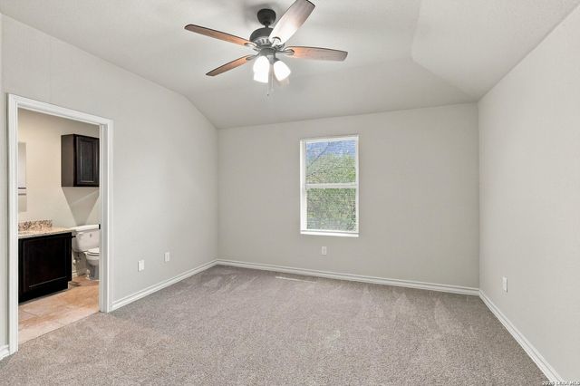 6950 LAKEVIEW DR, San Antonio, TX 78244