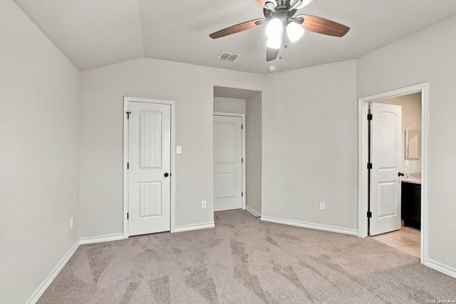 6950 LAKEVIEW DR, San Antonio, TX 78244
