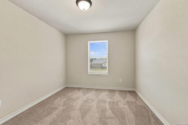 6950 LAKEVIEW DR, San Antonio, TX 78244