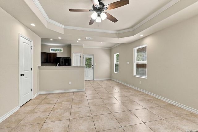 6950 LAKEVIEW DR, San Antonio, TX 78244