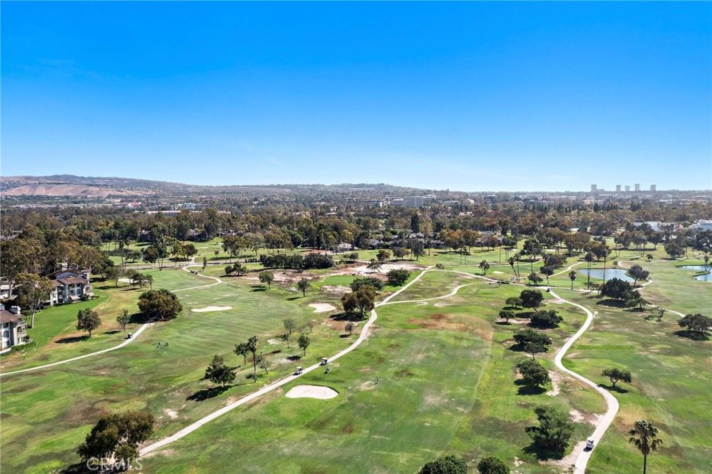 Image 31 of property listing at 18 Navarre, Irvine, CA 92612