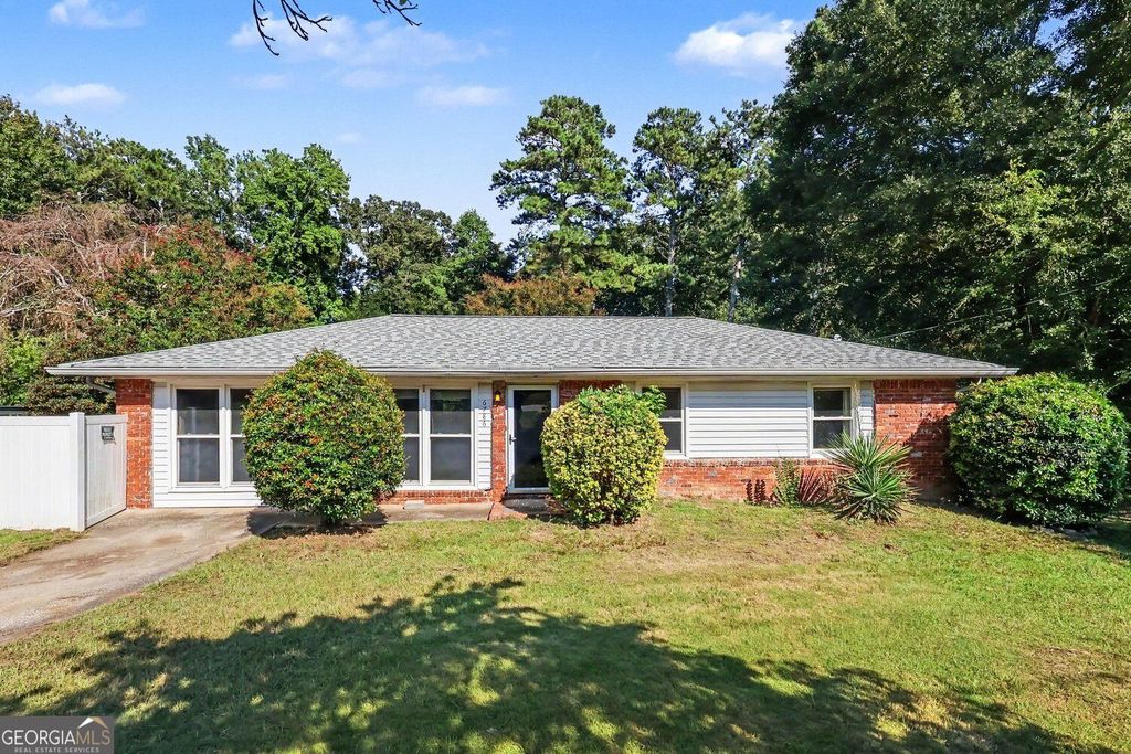 6786 Tralee Drive, Lithia Springs, GA 30122 — exterior