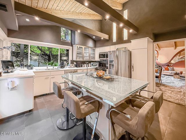 1023 Barrow Court, Westlake Village, CA 91361