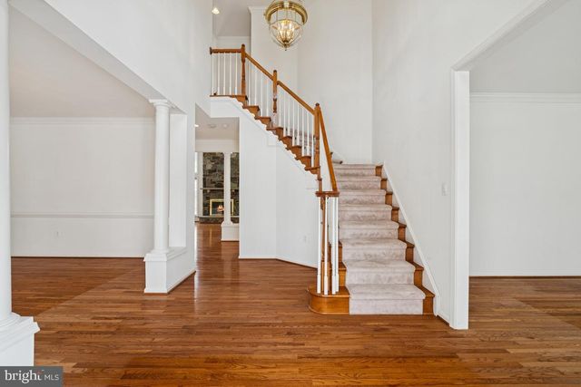 1318 MOORE PL SW, Leesburg, VA 20175