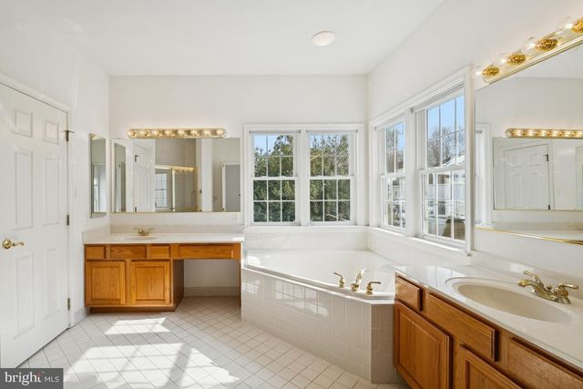 1318 MOORE PL SW, Leesburg, VA 20175