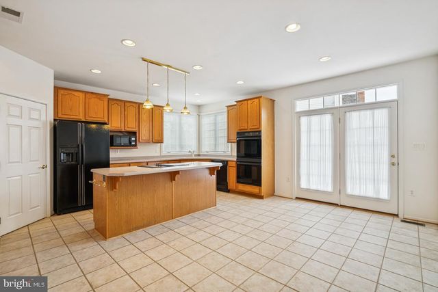 1318 MOORE PL SW, Leesburg, VA 20175