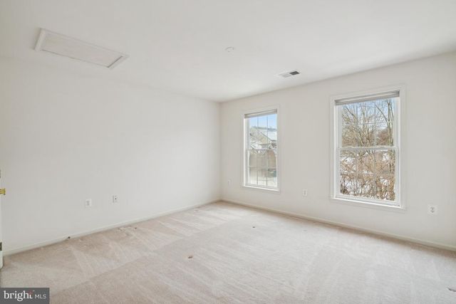 1318 MOORE PL SW, Leesburg, VA 20175