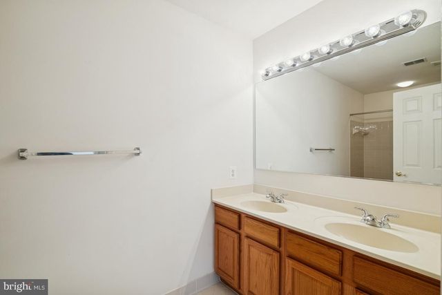 1318 MOORE PL SW, Leesburg, VA 20175