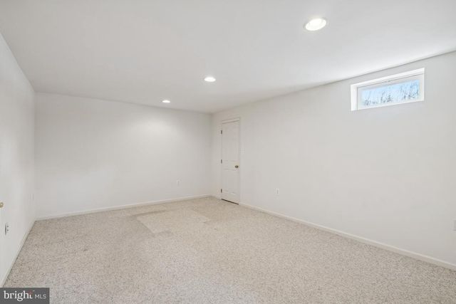 1318 MOORE PL SW, Leesburg, VA 20175