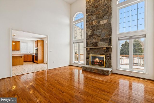 1318 MOORE PL SW, Leesburg, VA 20175