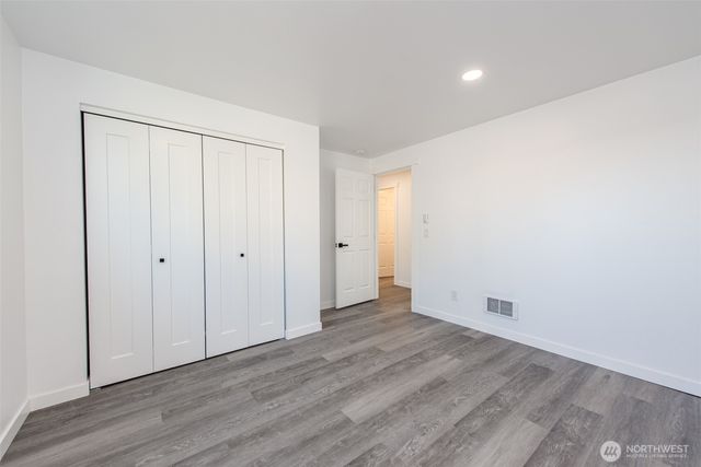 320 E Lopez Avenue, Port Angeles, WA 98362
