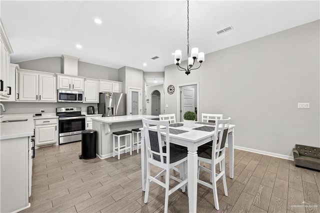 2608 N Day Lily Avenue, Edinburg, TX 78541