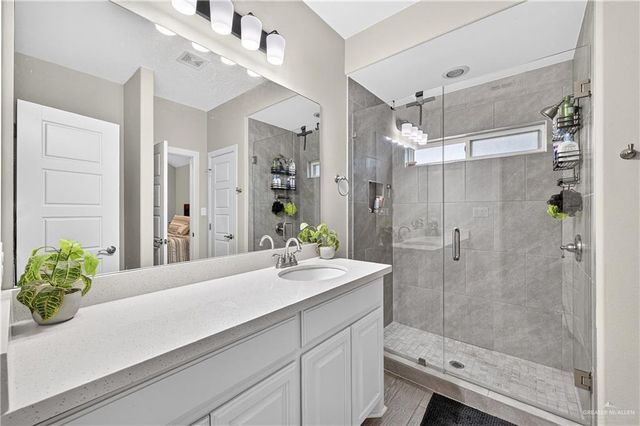 2608 N Day Lily Avenue, Edinburg, TX 78541